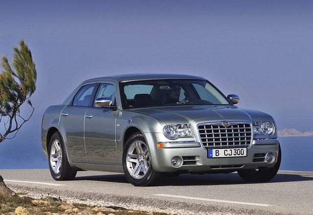 Chrysler 300C, rabljen napake težave okvare vpoklici
