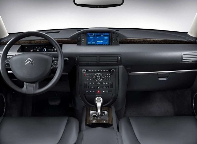 Citroen C6 napaka okvara tezava problem vpoklic zanesljivost nakup rabljenega