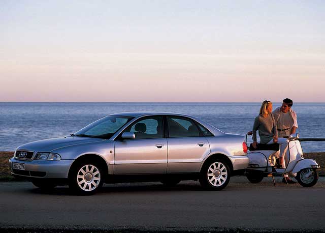 Audi A4, pregled napak, težav, okvar, vpoklicev, problemov