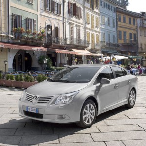Toyota Avensis napake težave okvare vpoklici