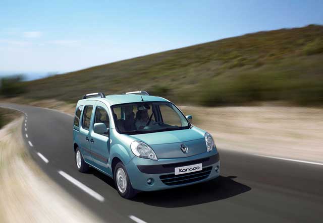 Renault kangoo rabljen napake težave okvare vpoklici