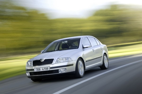 okvare škoda octavia, napake škoda octavia, servis škoda, napaka škoda, škoda dsg, škoda menjalnik,