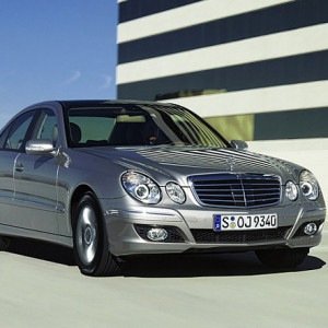 Mercedes razred E napake težave okvare vpoklici rabljen